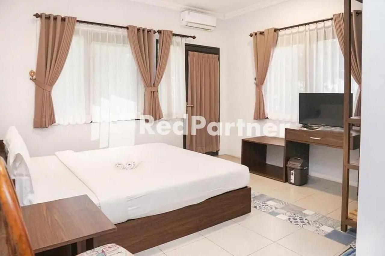 Panorama Inn Residence Batu Mitra Reddoorz Exterior foto
